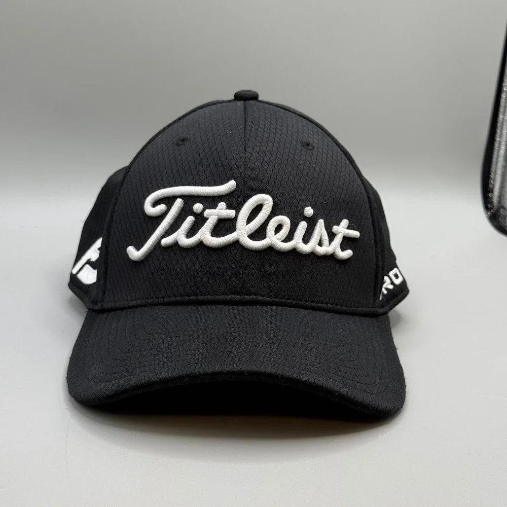 Titleist Golf Hat Mens Black Adjustable Strapback Pro V1 FJ Performance Cap